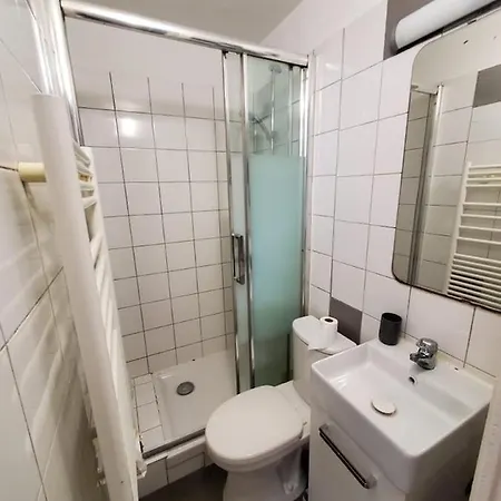 Studio Chez Thomas Проживание в семье