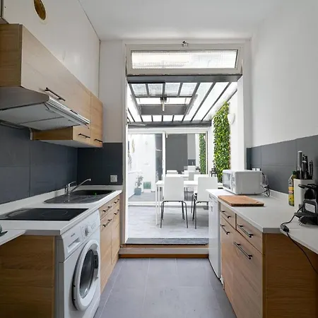 Проживание в семье Studio Chez Thomas Париж